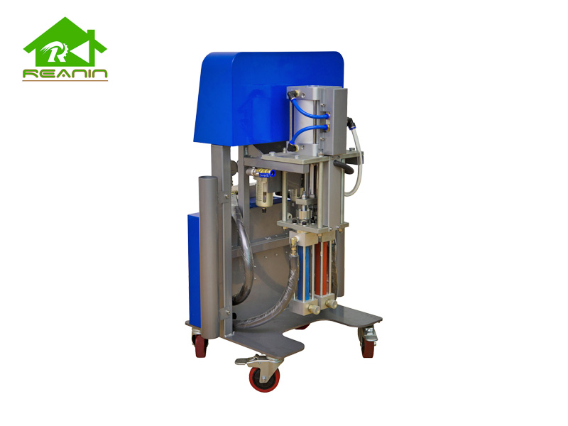 K2000 Pneumatic polyurea spraying machine